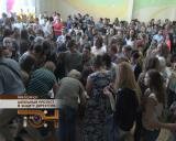Школьный протест в защиту директора